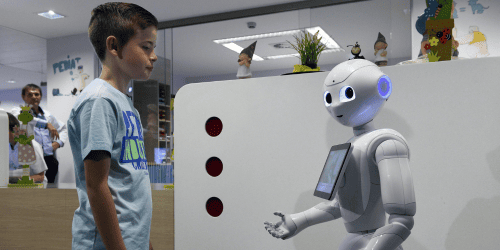 How Robots in Hospitals Help Doctors