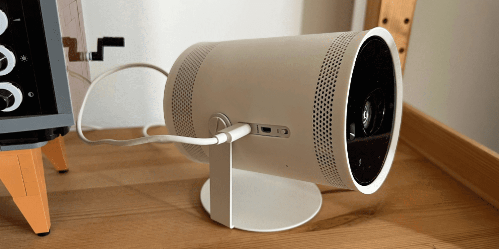 Samsung Freestyle: Unleash Movie Nights Anywhere!