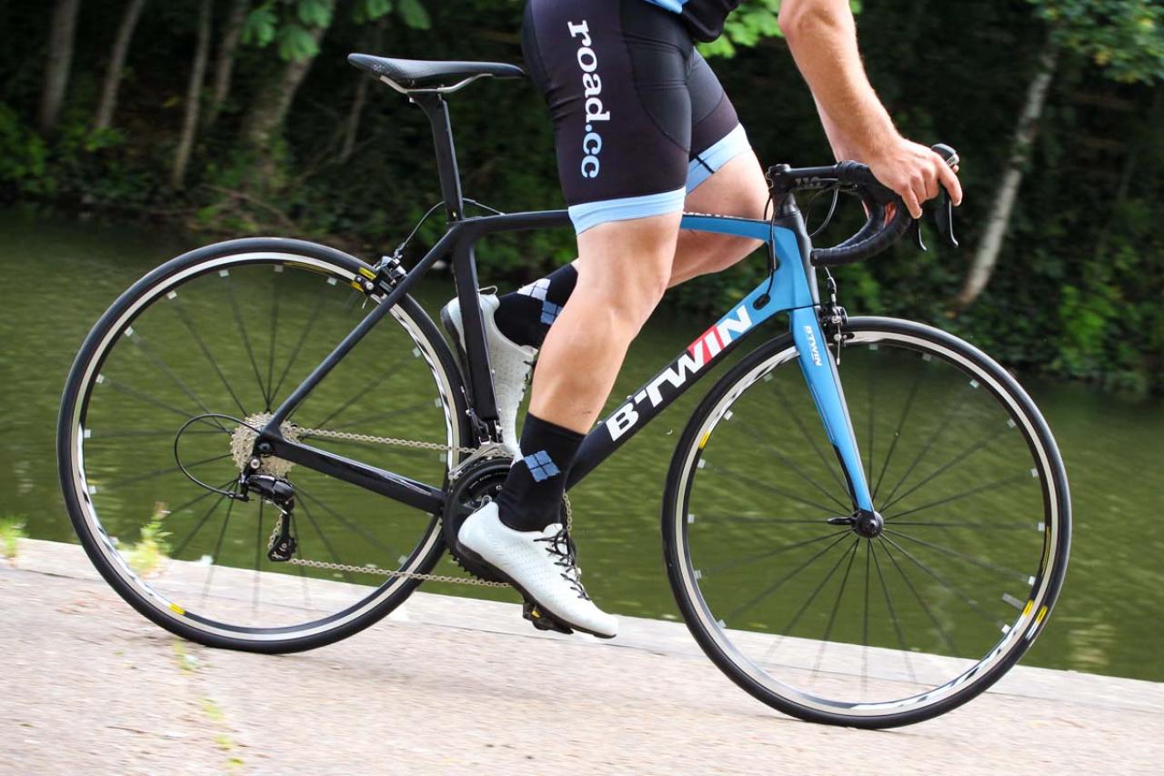 BTwin 900 Bike: Your Ticket to Effortless Bicycle Bliss!